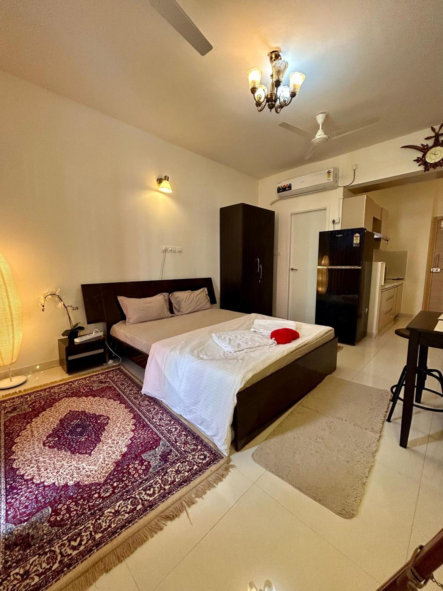 Good Stay Pool View Stylish Studio Apartment,6Km From Airport, 307 Dabolim Exterior foto